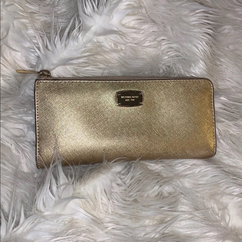 Michael Kors wallet